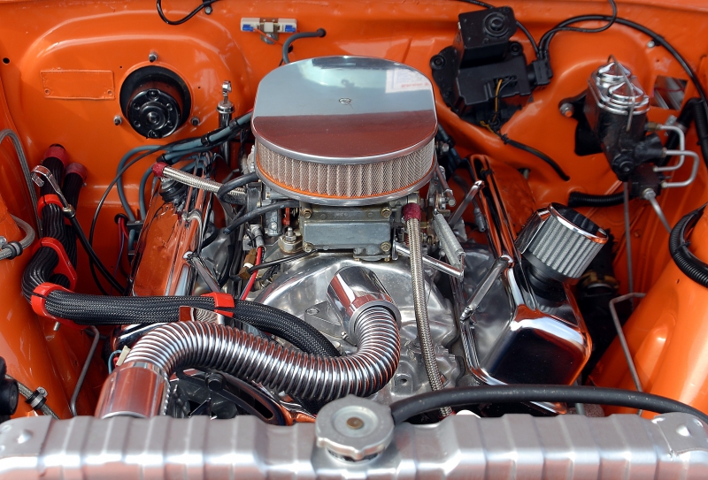 garagiste-COARAZE-min_car-engine-1738309